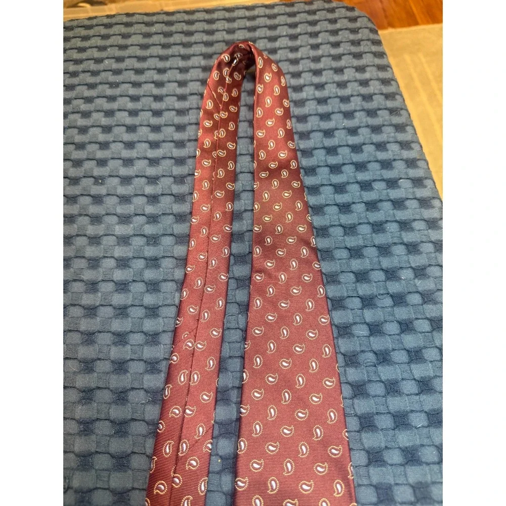 Jos. A. Bank Executive Collection Red Men's Tie All Silk